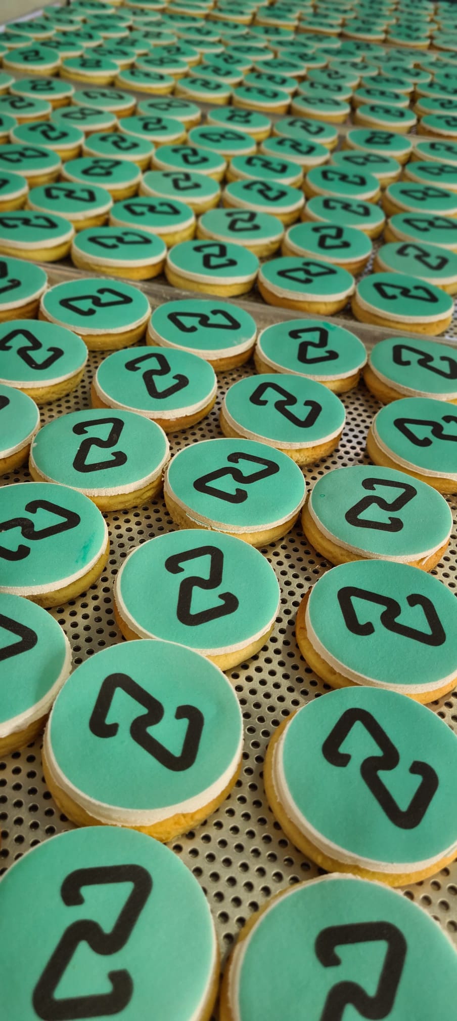 6cm Logo Cookies