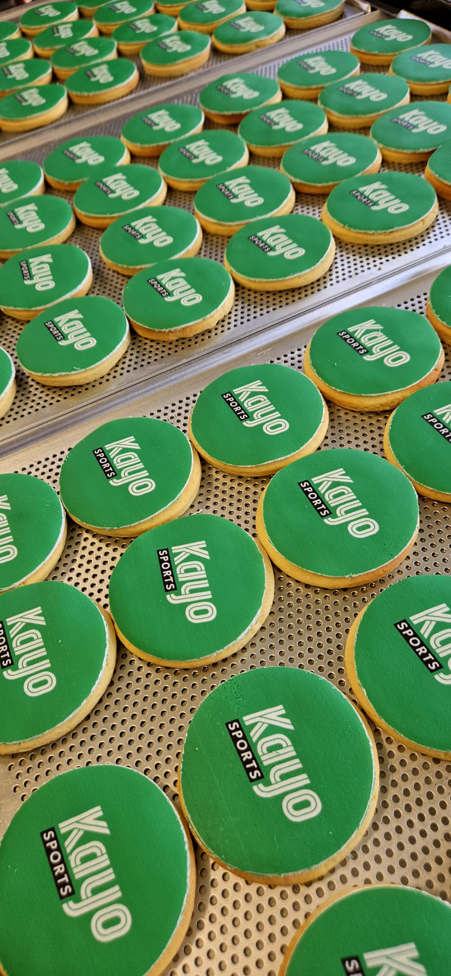 6cm Logo Cookies