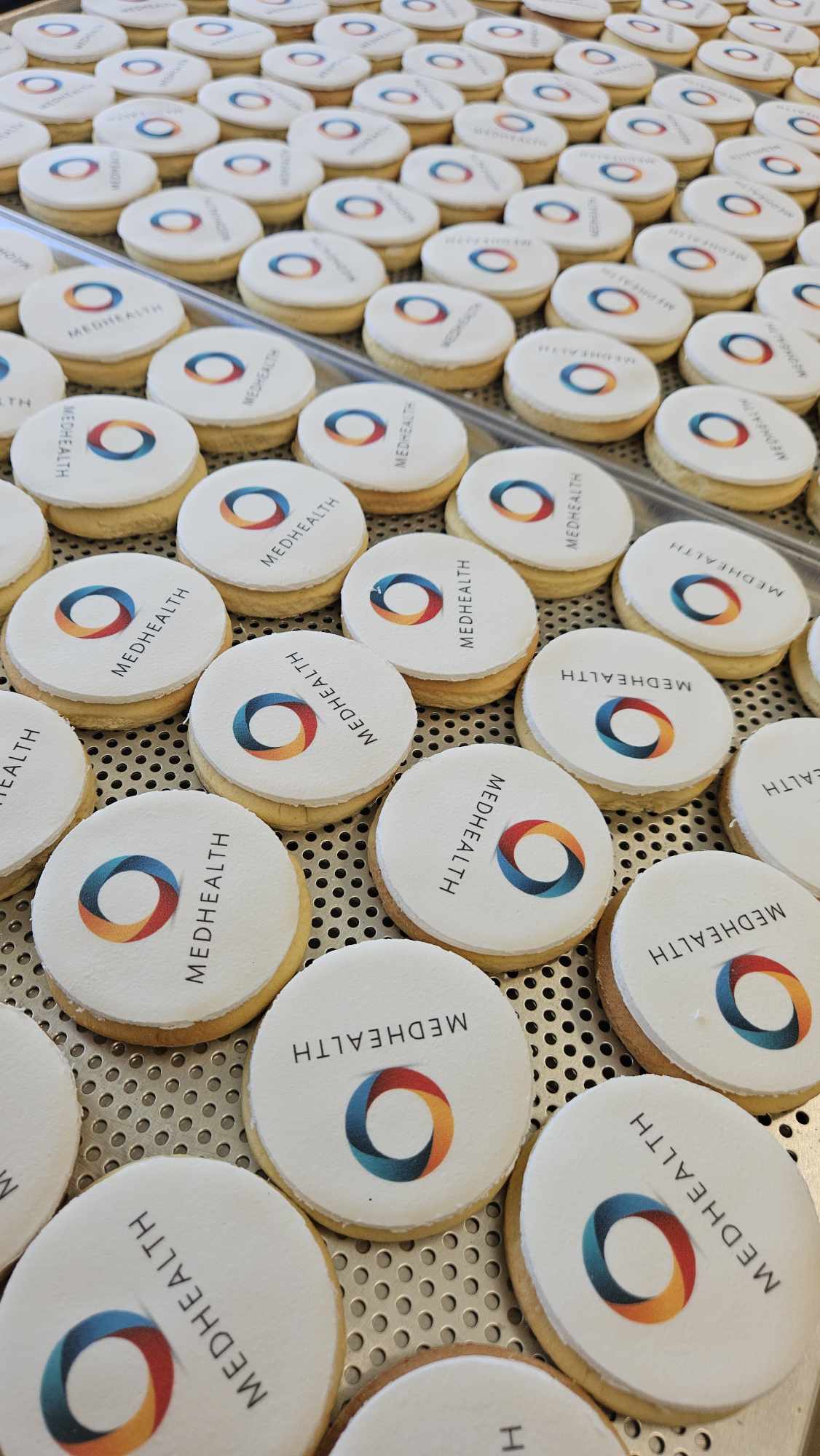 6cm Logo Cookies